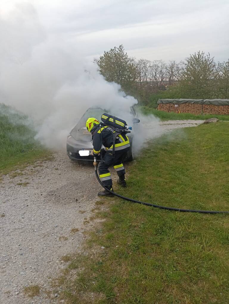 Fahrzeugbrand am Galgenberg