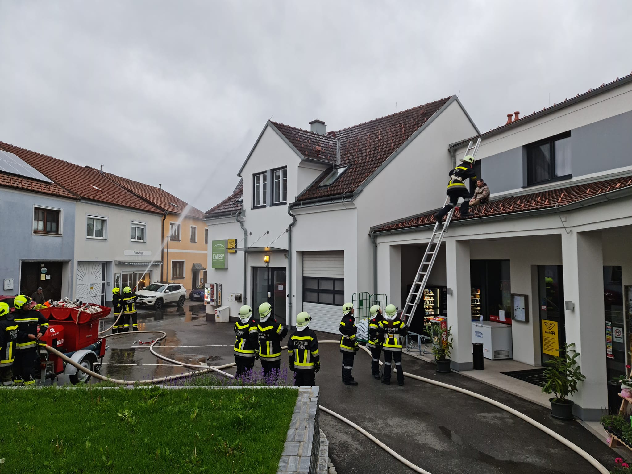 L- S- D- Gemeinschaftsübung