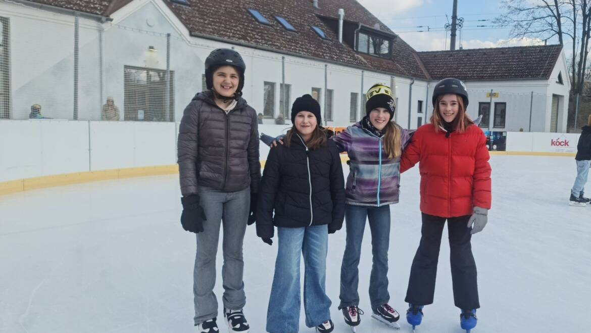 Eislaufen mit der Feuerwehrjugend