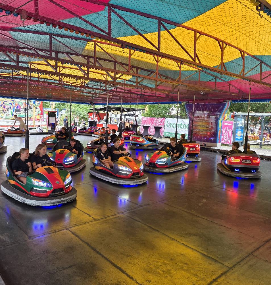 FJ-Ausflug zum Wachauer Volksfest