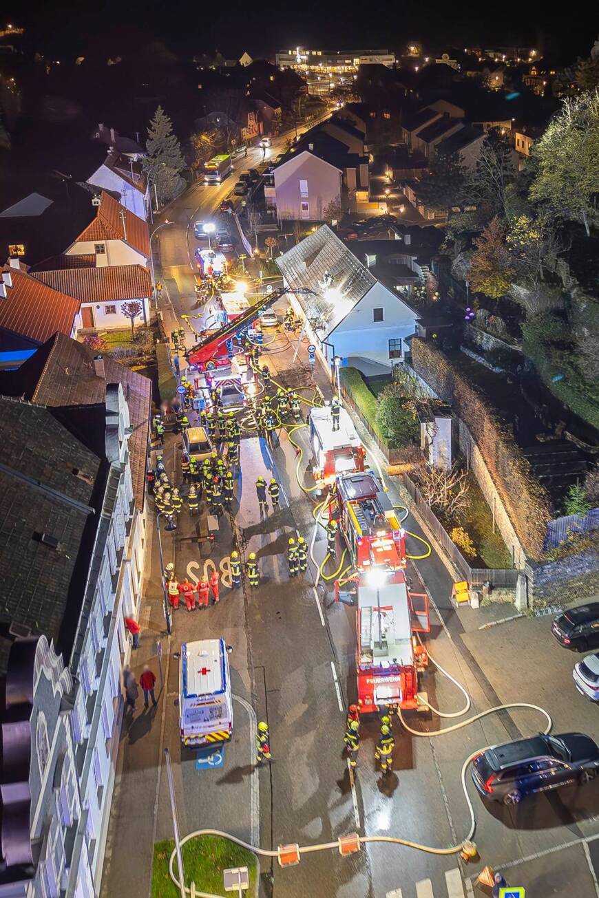 Brandeinsatz B3 Gebäudebrand in Senftenberg