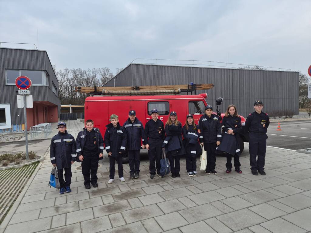 Wissenstest der Feuerwehrjugend Bezirk Krems in Mautern